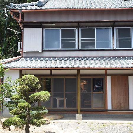 ゲストハウス三軒家 Shirahama Ngoại thất bức ảnh